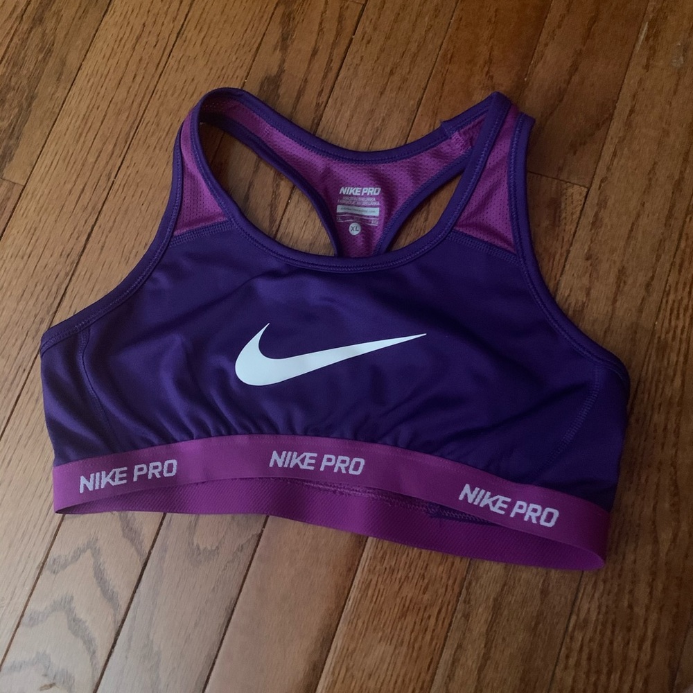 Nike Pro Sports Bra